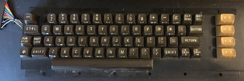 C64-keyboard.jpg